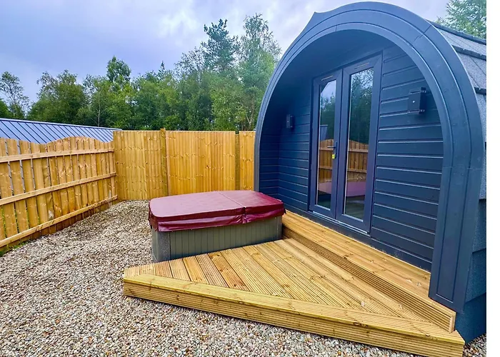 60 Mile Inn - Luxury Pods With Hot Tubs