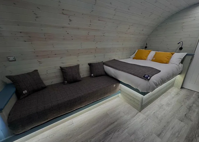 60 Mile Inn - Luxury Pods With Hot Tubs